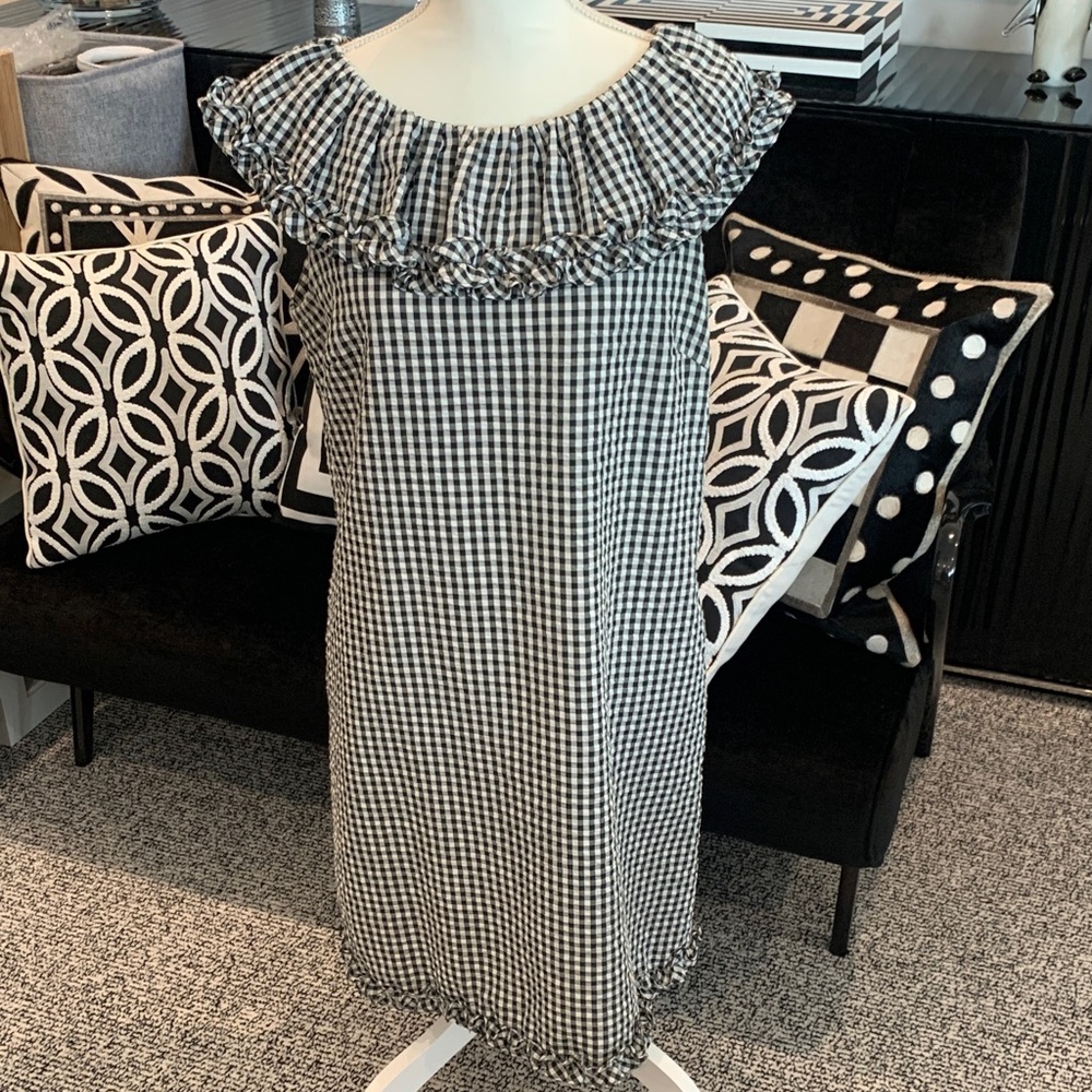 Sara Campbell Black & White Gingham Ruffle Neck Dress. Size 12. Adorable!!